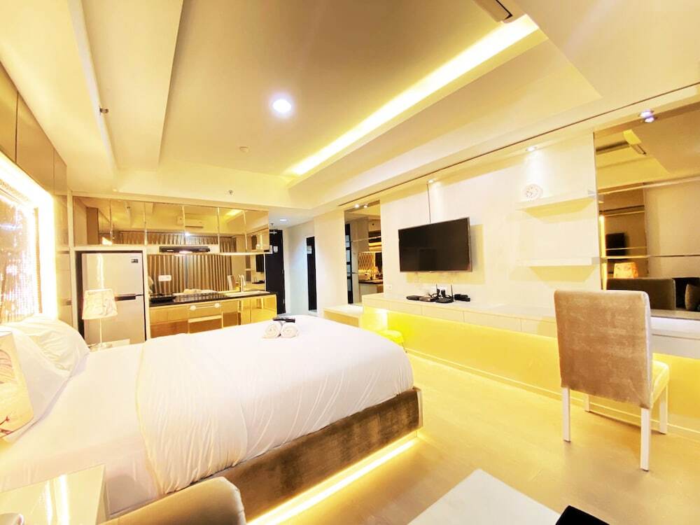 Бандунг: Cozy Studio Room At Tamansari La Grande Apartment