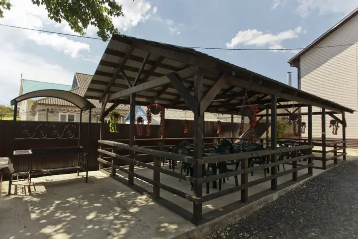 Благовещенская: Familia v Blagoveschenskoy Guest House