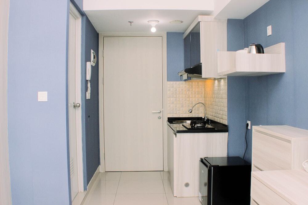 Бекаси: Cozy And Modern Studio At Springlake Summarecon Bekasi Apartment