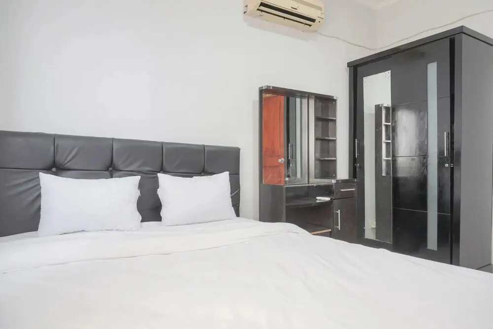 Джакарта: Comfy 2Br At Gajah Mada Mediterania Apartment