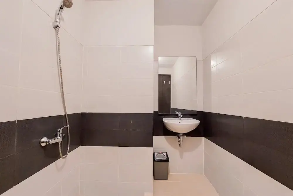 Legok: Nice And Comfort 1Br Apartment At Scientia Residence