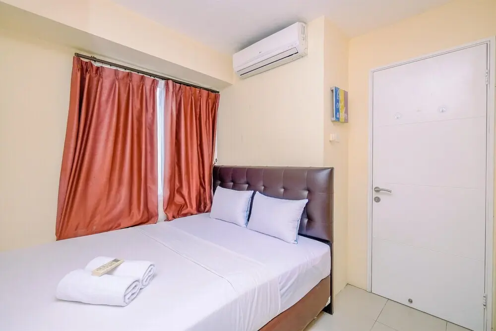 Джакарта: Comfy 2Br At Bassura City Apartment