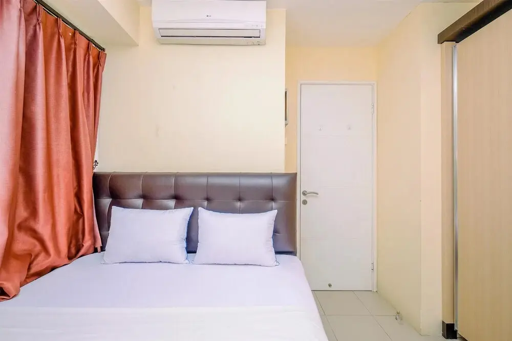 Джакарта: Comfy 2Br At Bassura City Apartment