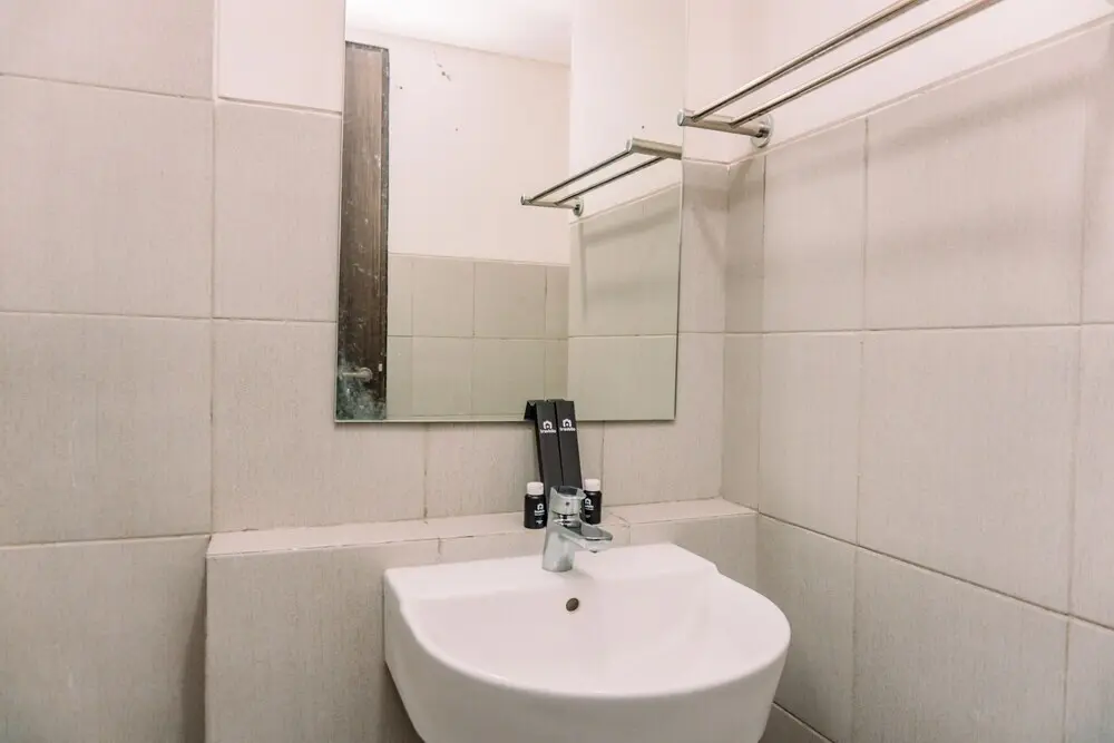 Джакарта: Minimalist And Comfy Studio Apartment At Bintaro Icon