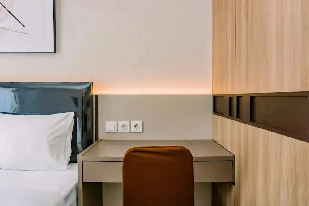Well Design And Comfy Studio At Sky House Bsd Apartment — фото 1