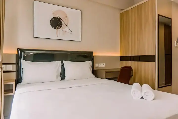 Legok: Well Design And Comfy Studio At Sky House Bsd Apartment