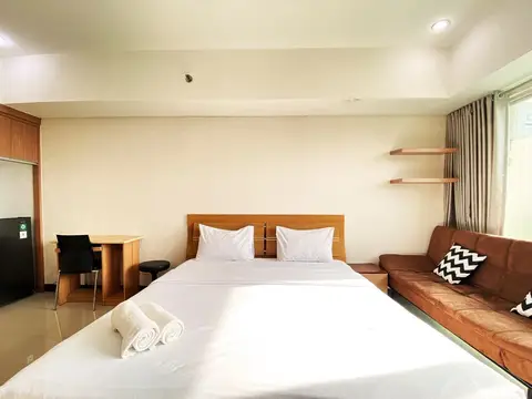 Fancy And Nice Studio At Tamansari La Grande Apartment — фото 1