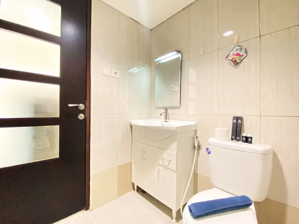 Бандунг: Fancy And Nice Studio At Tamansari La Grande Apartment