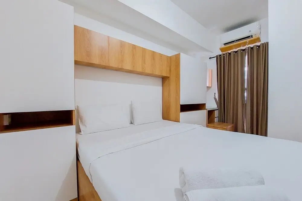 Legok: Homey And Minimalist 2Br Apartment At M-Town Residence
