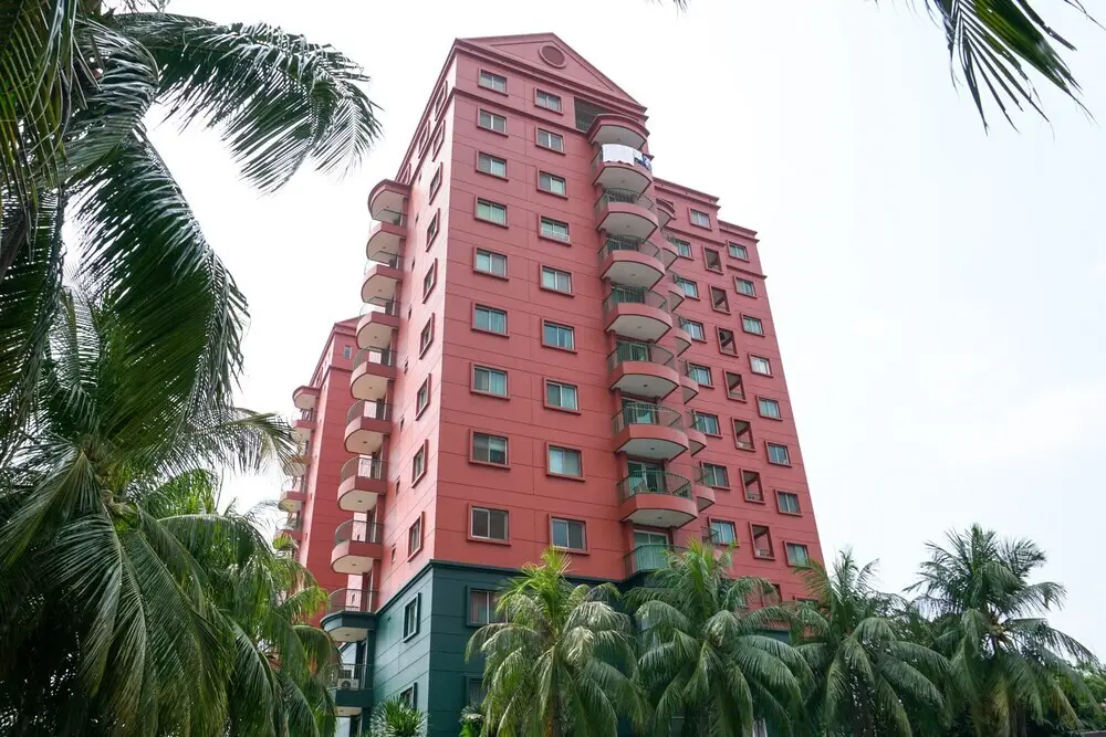 Spacious And Homey 2Br At Nuasa Hijau Pondok Indah Apartment — фото 1