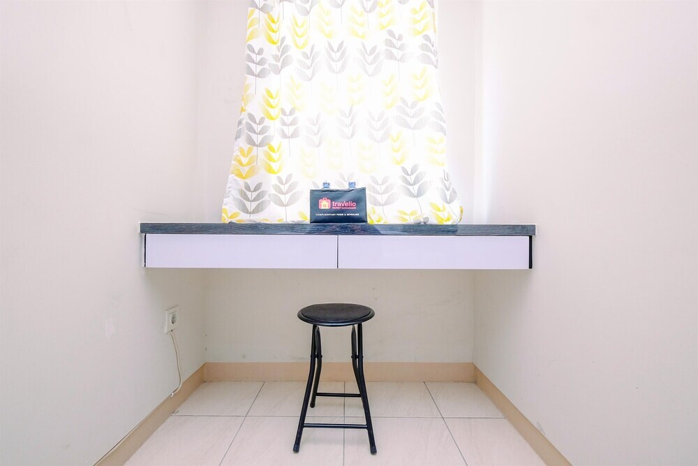 Бекаси: Great Location Studio At Springlake Summarecon Bekasi Apartment