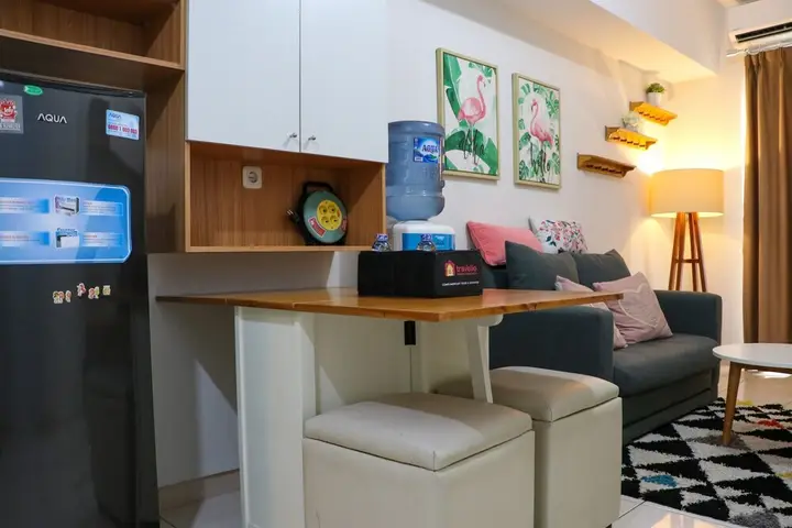 Бекаси: Tranquil Designed And Homey 2Br At Springlake Summarecon Bekasi Apartment