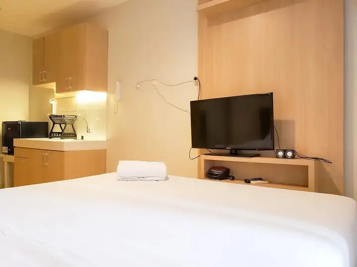 Депок: Cozy Studio At Cinere Bellevue Suites Apartment