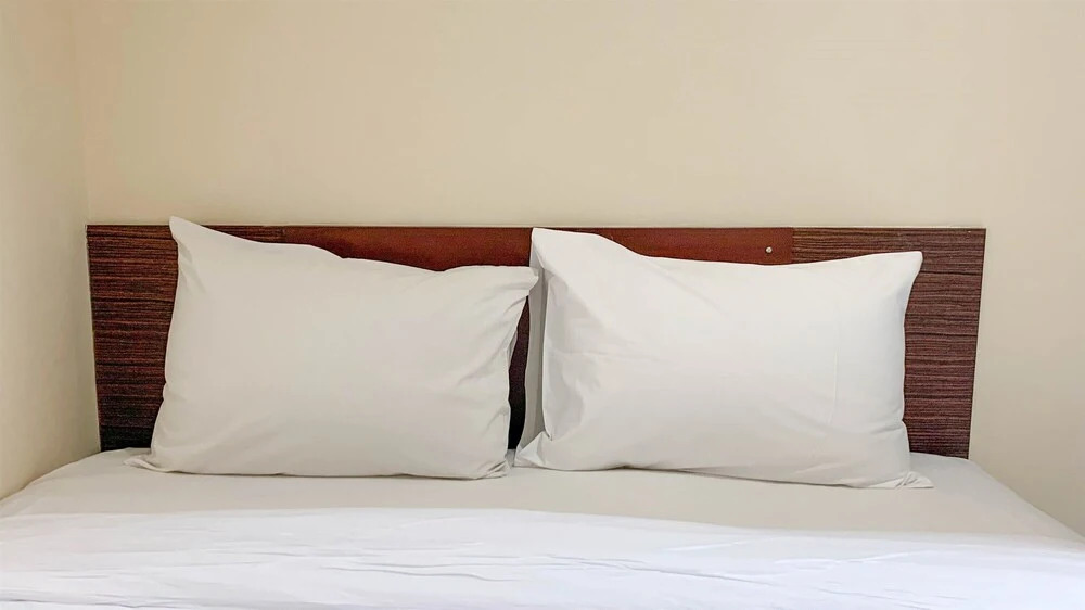 Джакарта: Warm And Minimalist 2Br At City Home Moi Apartment