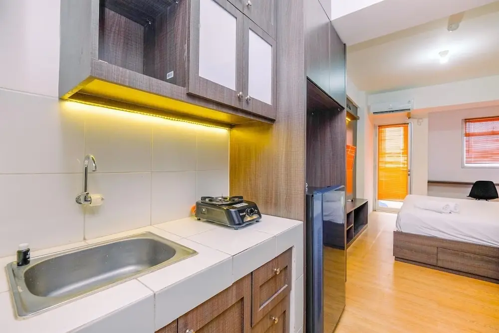 Читарингул: Minimalist And Homey Studio At Gunung Putri Square Apartment