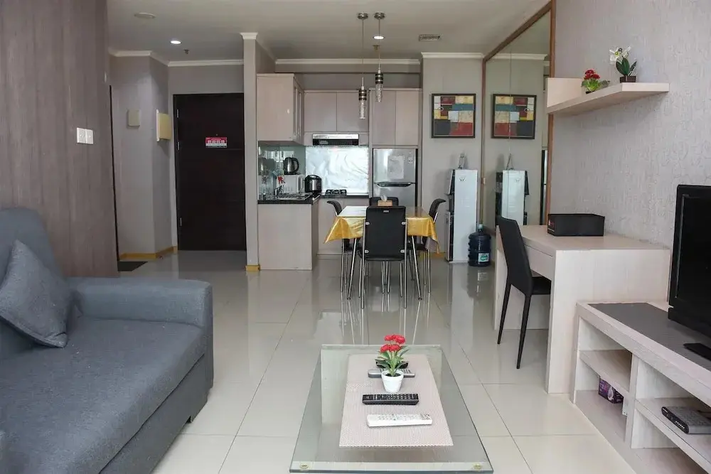 Джакарта: Comfortable 1Br At Gandaria Heights Apartment