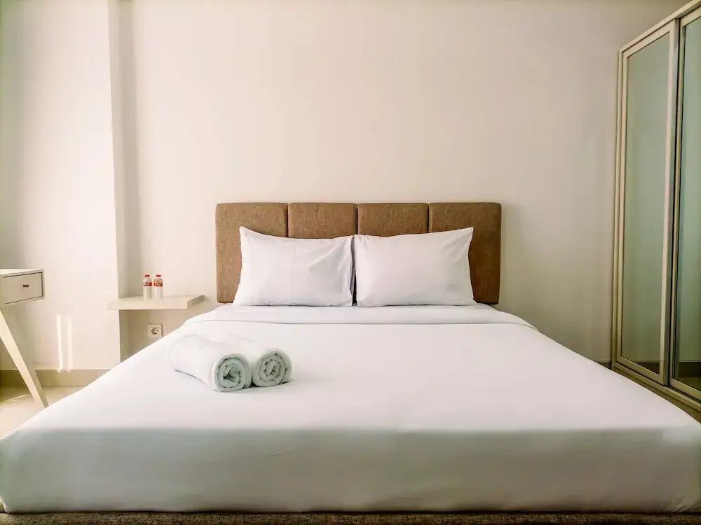 Депок: Cozy Studio Room At Barsa City Apartment