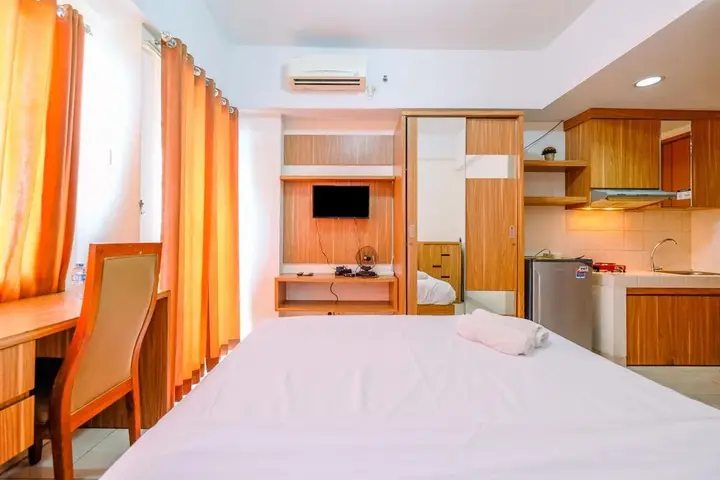 Депок: Comfortable And Tidy Studio At Margonda Residence 3 Apartment