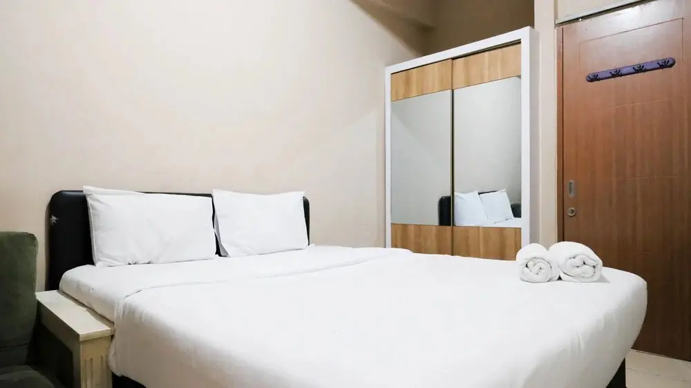 Сурабая: Cozy Living And Clean Studio At Pavilion Permata Apartment
