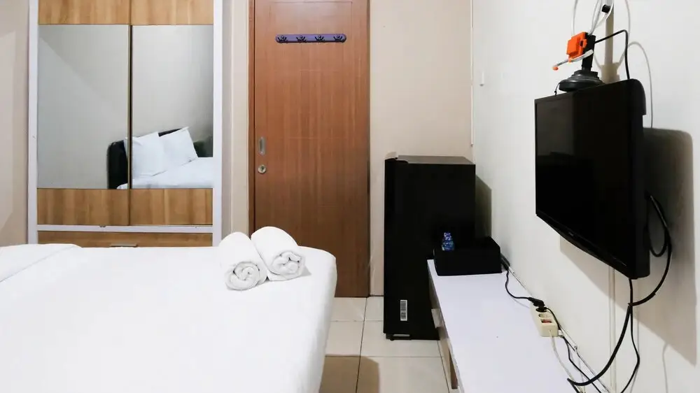 Сурабая: Cozy Living And Clean Studio At Pavilion Permata Apartment