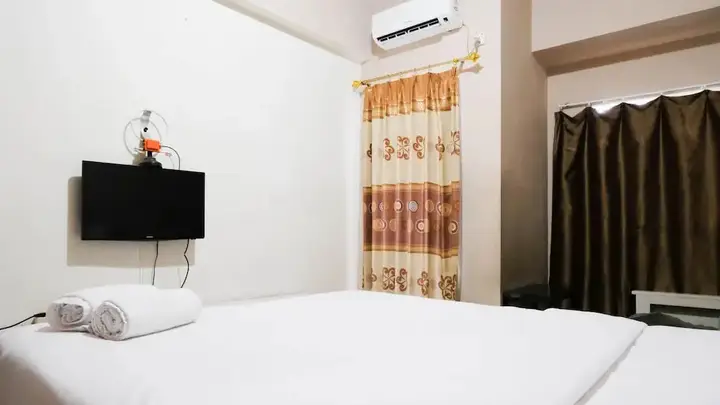 Сурабая: Cozy Living And Clean Studio At Pavilion Permata Apartment
