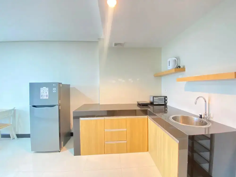 Бандунг: Spacious 2Br Apartment At El Royale Near Bip