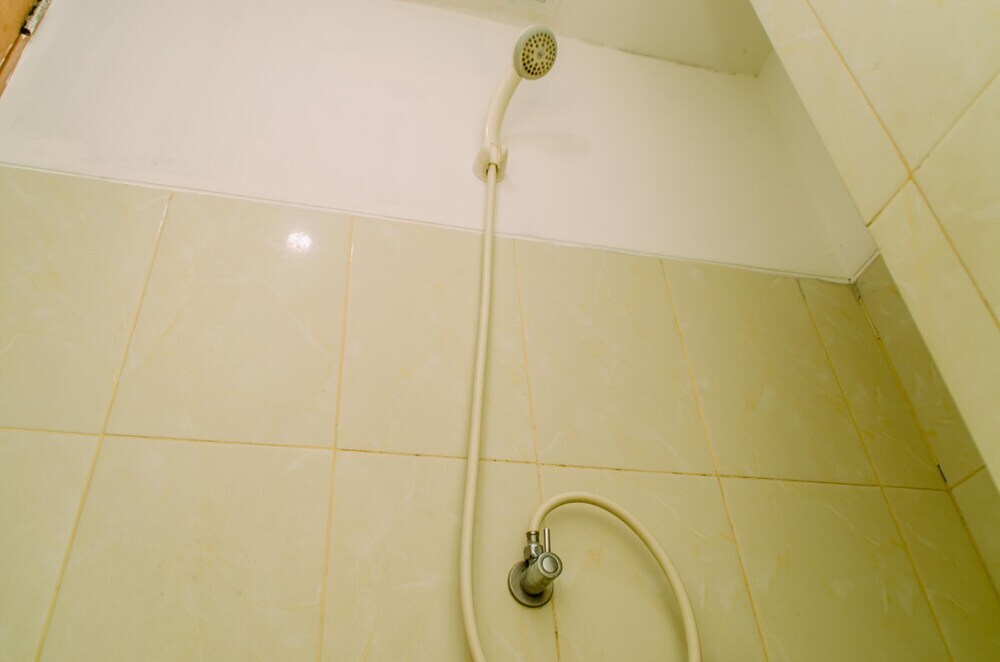 Южный Тангеранг: Fancy And Nice Studio At Green Lake View Apartment