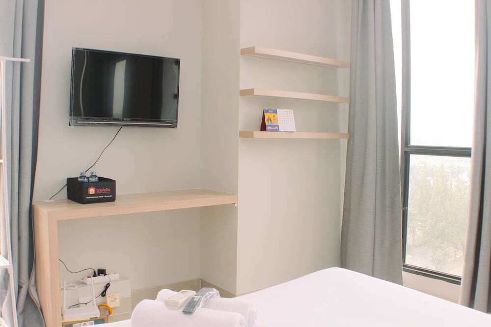 Fully Furnished Studio With Comfortable Design Monroe Tower Apartment — фото 1