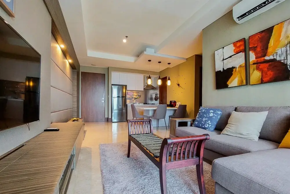 Stylish and Luxury 2BR Apartment in Veranda Residence Puri — фото 1