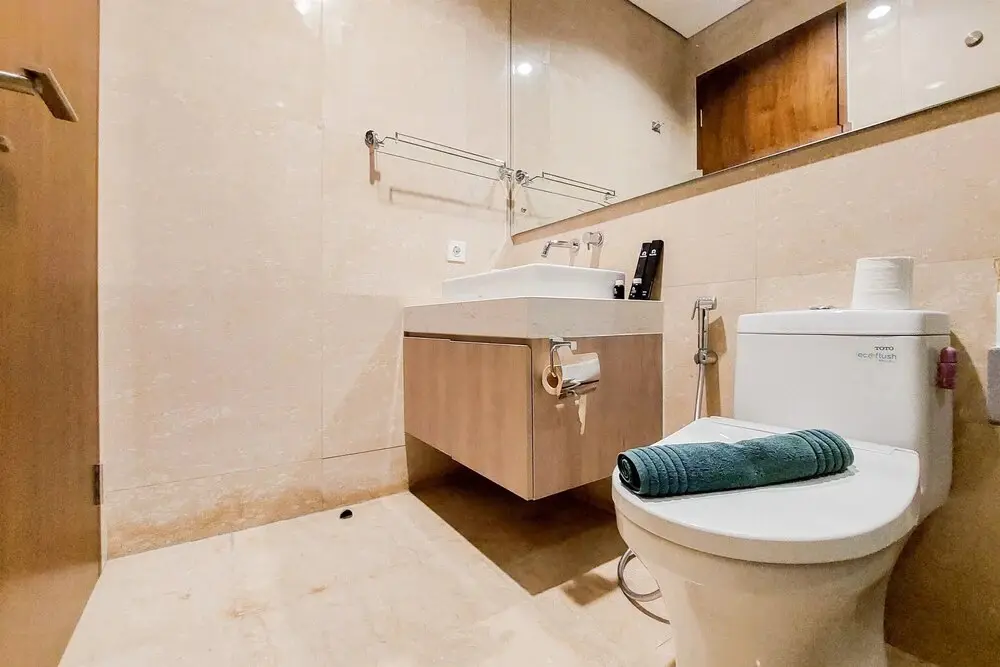 Джакарта: Stylish and Luxury 2BR Apartment in Veranda Residence Puri