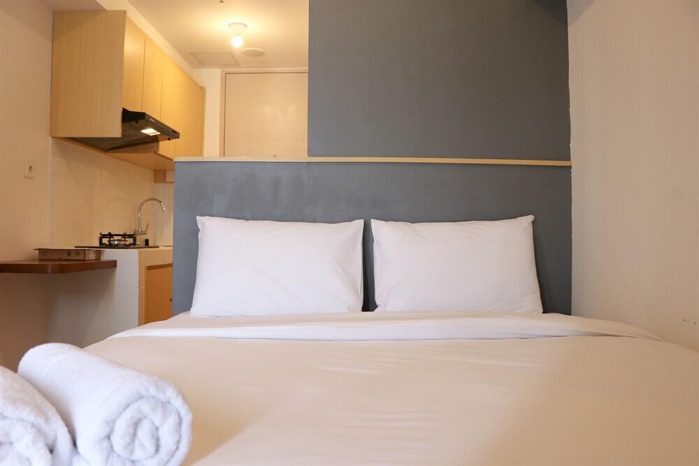 Джакарта: Nice Studio At Tokyo Riverside Pik 2 Apartment
