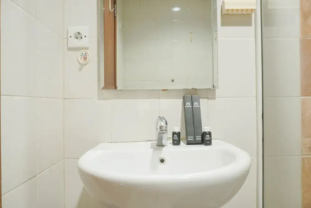 Джакарта: Great Choice And Comfy 2Br Apartment Thamrin Residence