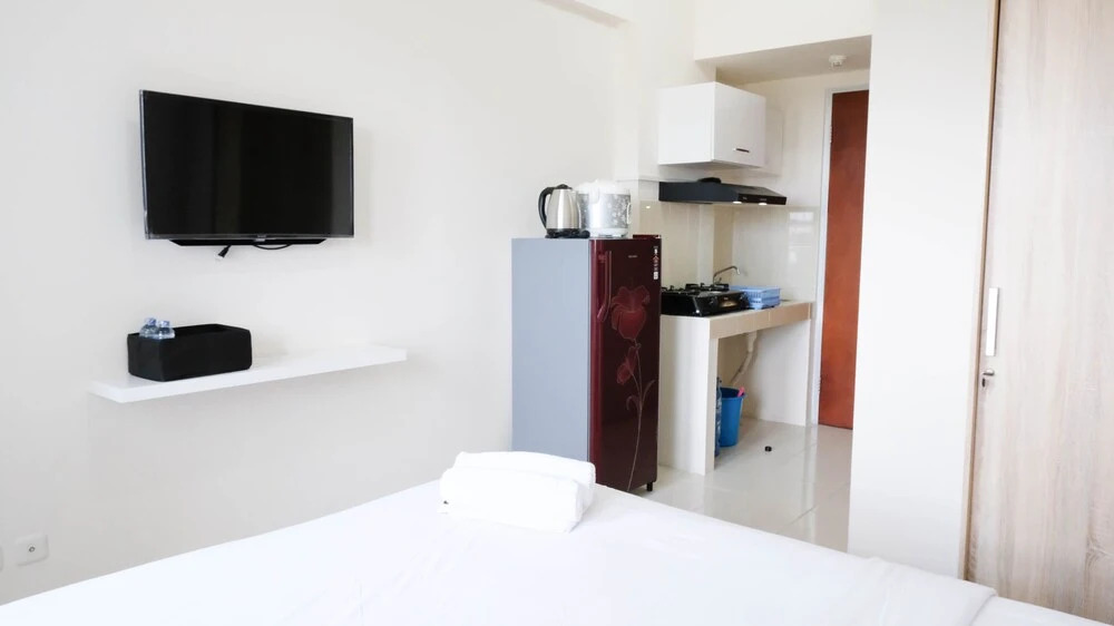 Сурабая: Best Choice And Cozy Stay Studio At Puncak Kertajaya Apartment