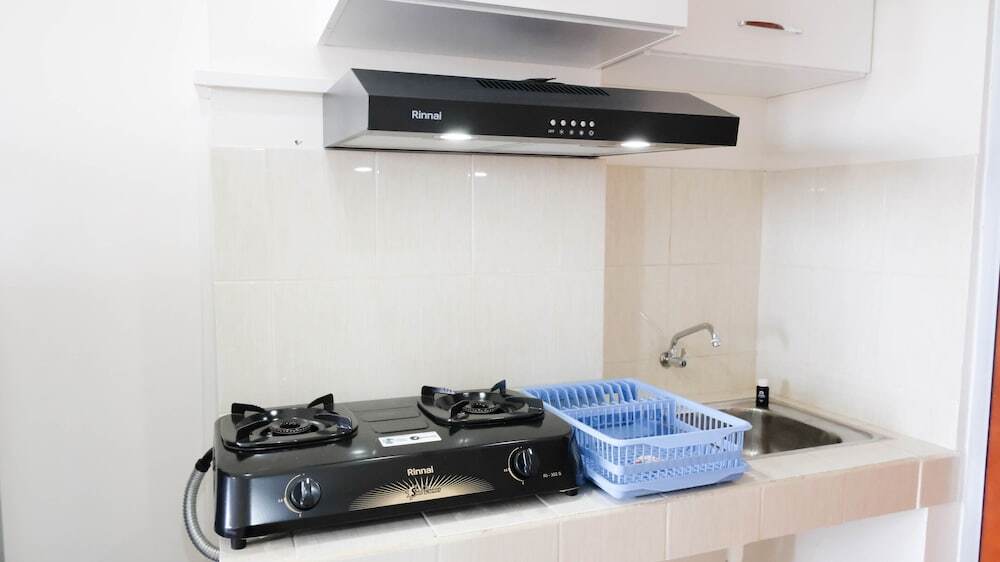 Сурабая: Best Choice And Cozy Stay Studio At Puncak Kertajaya Apartment