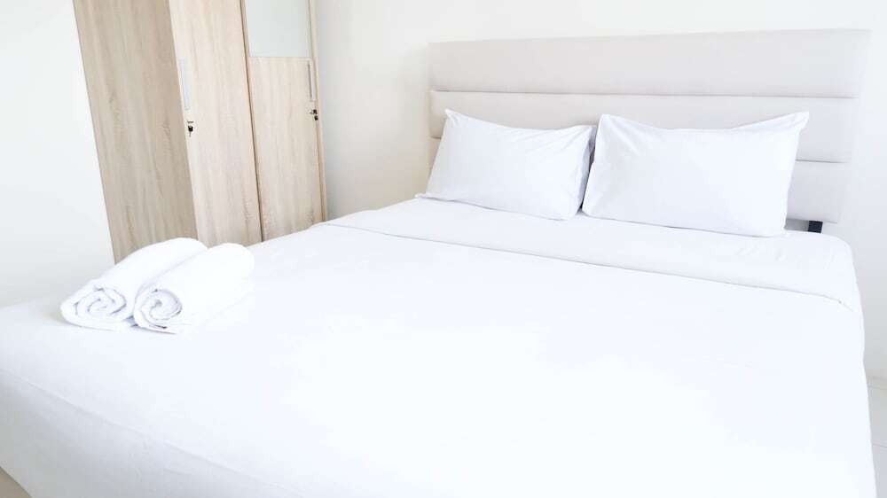 Сурабая: Best Choice And Cozy Stay Studio At Puncak Kertajaya Apartment