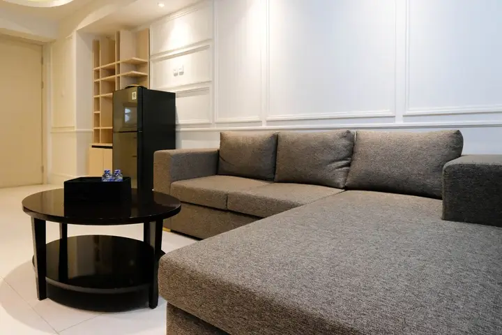 Сурабая: Spacious 2Br Connecting To Mall At La Riz Supermall Mansion Apartment