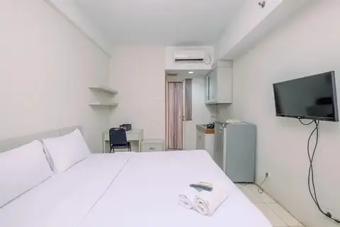 Best Choice And Comfy Studio Apartment At Margonda Residence 4 — фото 1