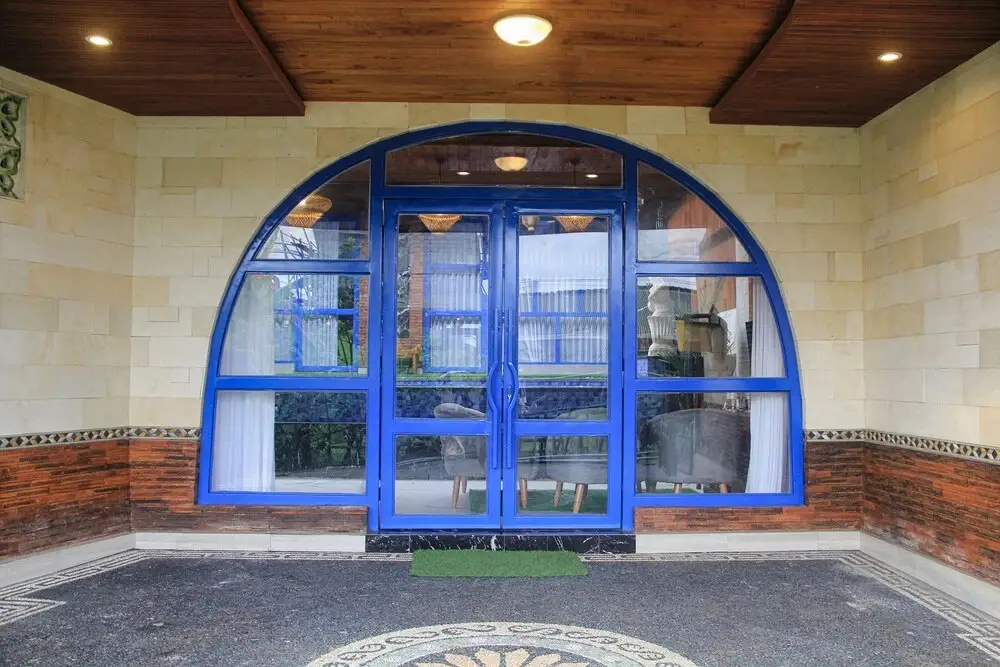 carousel image 0