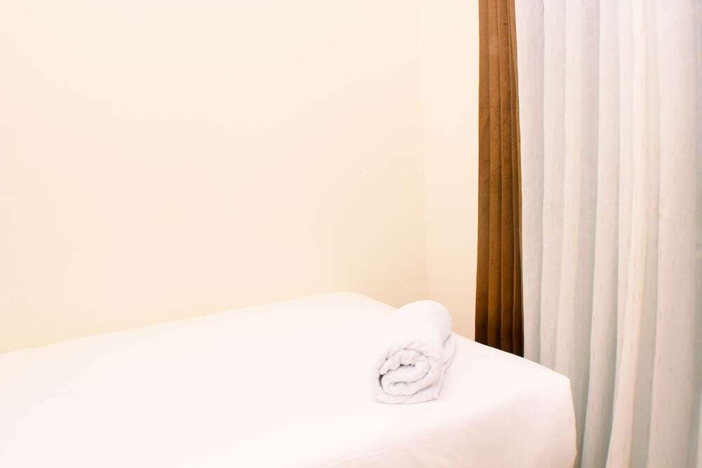 Сибату: Homey And Nice 2Br At Meikarta Apartment