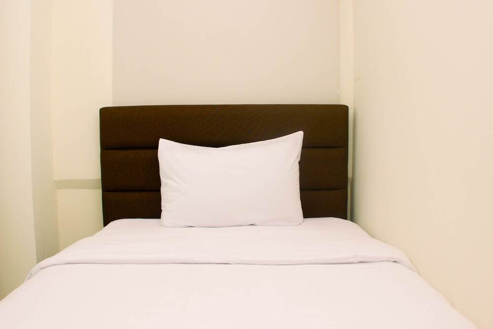 Сибату: Comfort And Well Design 2Br With Working Room At Meikarta Apartment