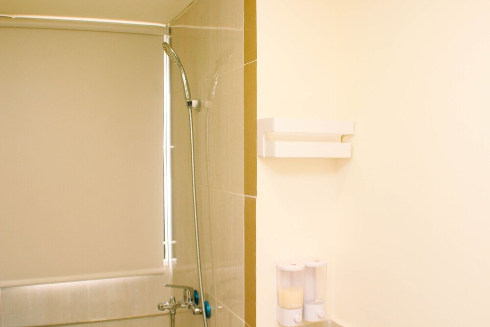 Сибату: Comfort And Well Design 2Br With Working Room At Meikarta Apartment