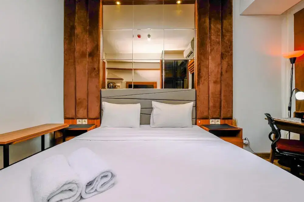 Депок: Minimalist Studio Room At Transpark Cibubur Apartment Near Shopping Center