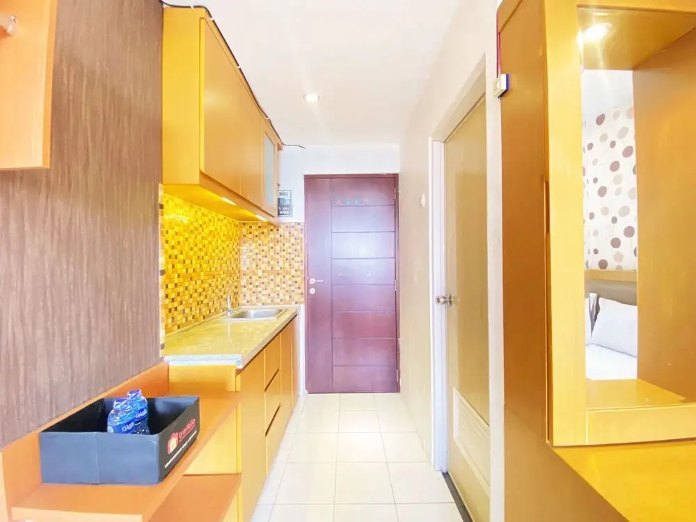 Бандунг: Modern Studio Room Apartment At Emerald Towers Bandung