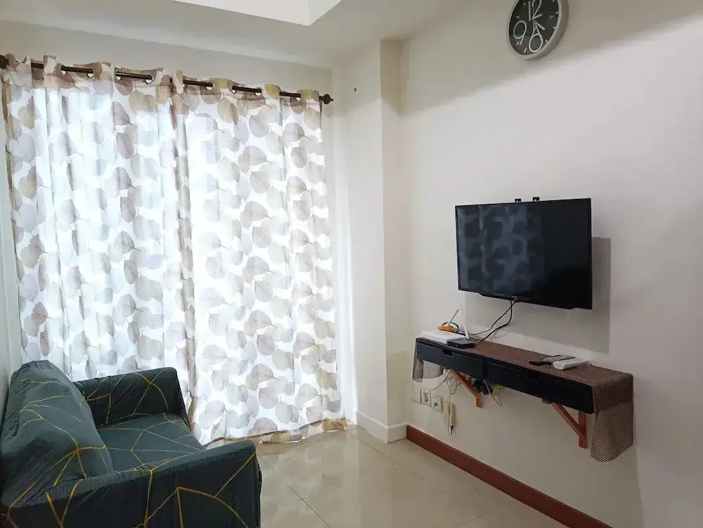Макассар: Comfortable 2Br Apartment At Vida View Makassar