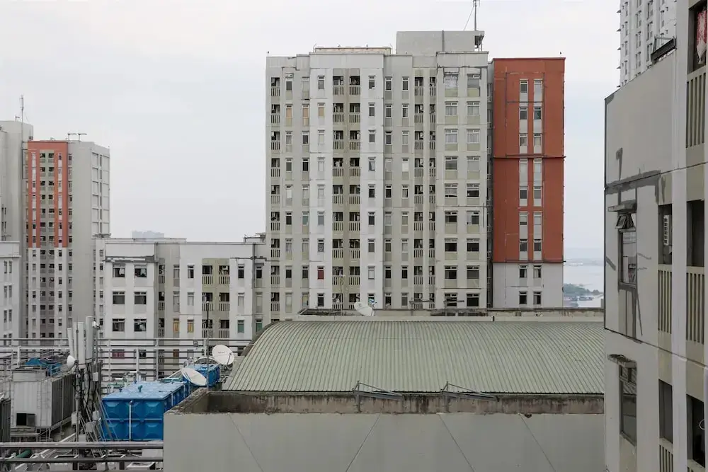 Nice And Elegant 2Br At 29Th Floor Green Bay Pluit Apartment — фото 1