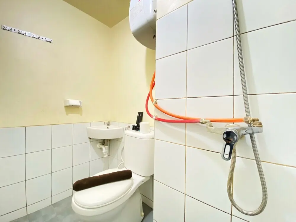 Бандунг: Best Location Studio At Grand Asia Afrika Apartment