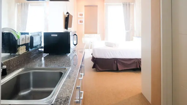 Сурабая: Tidy And Compact Studio At Orchard Supermall Mansion Apartment Surabaya