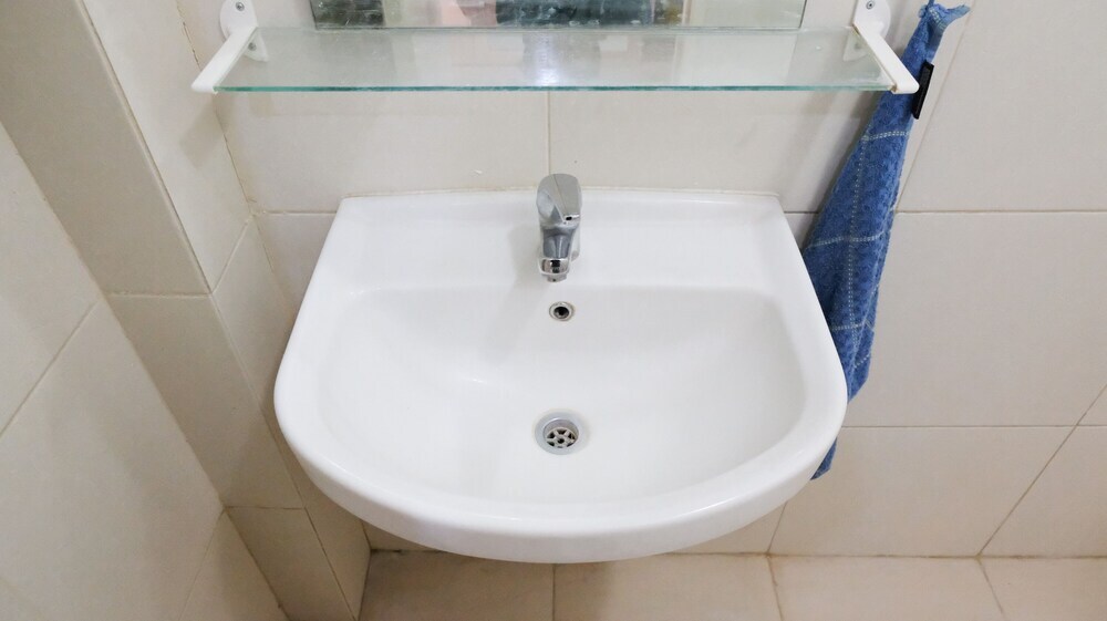 Сурабая: Tidy And Compact Studio At Orchard Supermall Mansion Apartment Surabaya