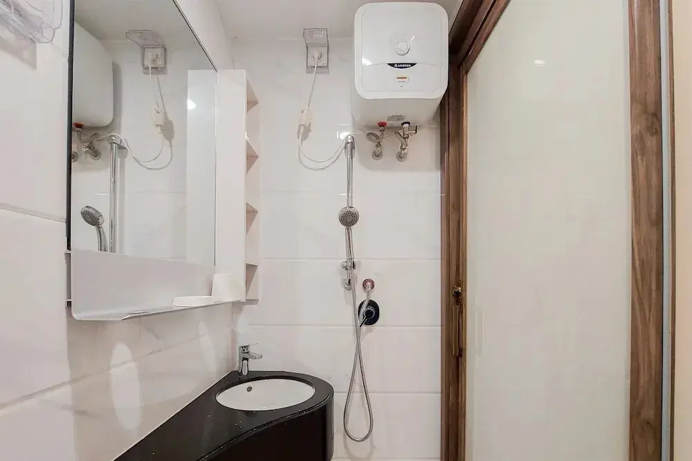 Legok: Well Designed And Elegant Studio At Sky House Bsd Apartment
