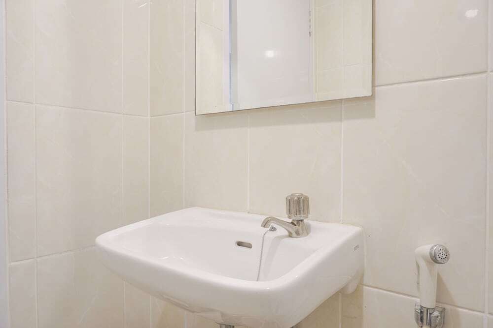 Legok: Cozy And Simply Look 2Br Apartment At M-Town Residence